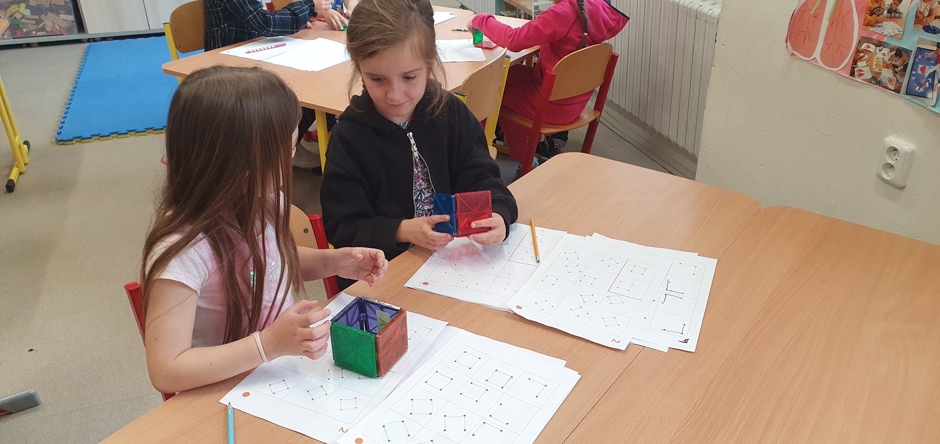 Kouzlo objevování a myšlení aneb jak naši nejmenší pracují s metodou MIU