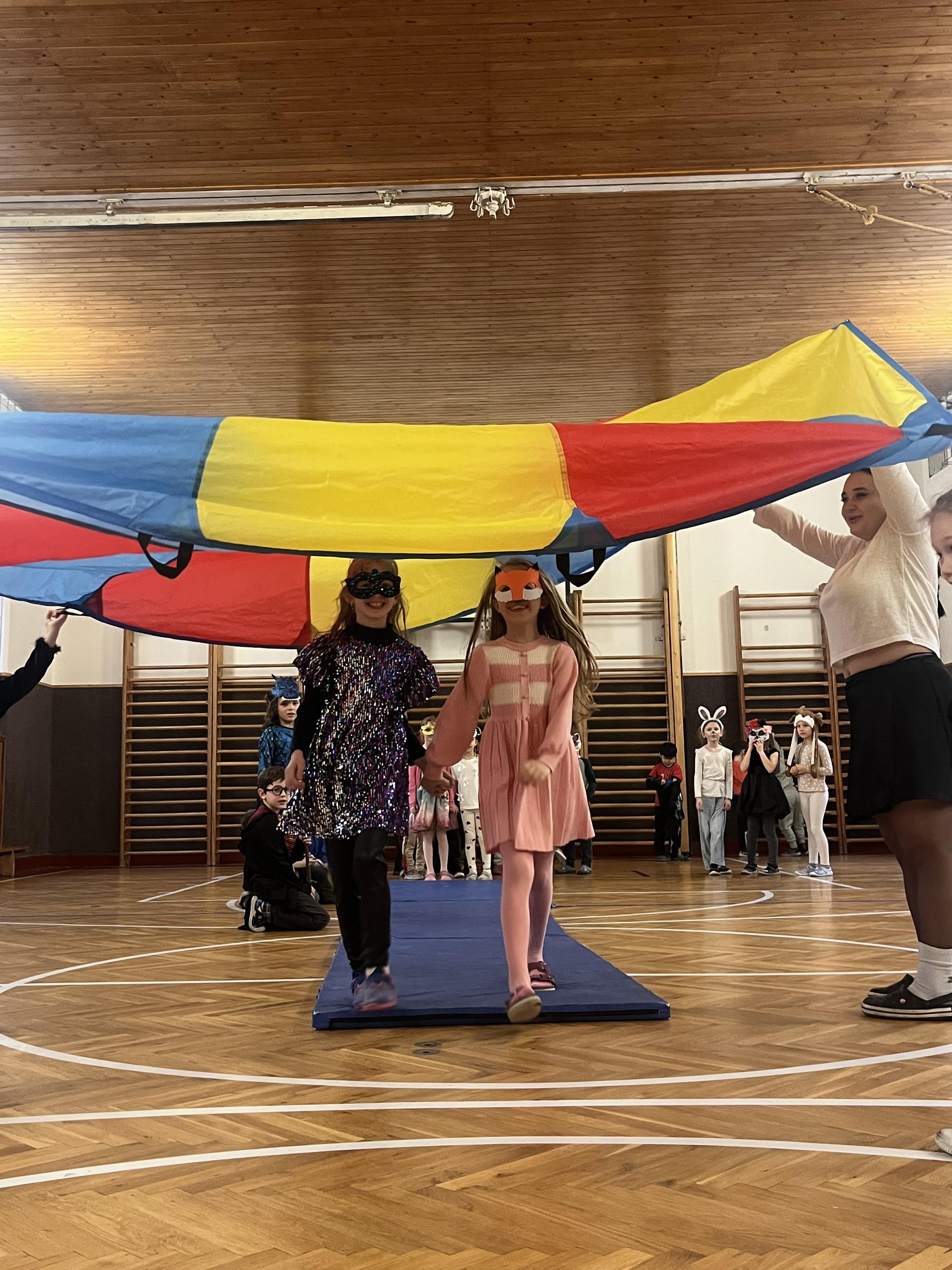 Odpoledne plné masek a zábavy